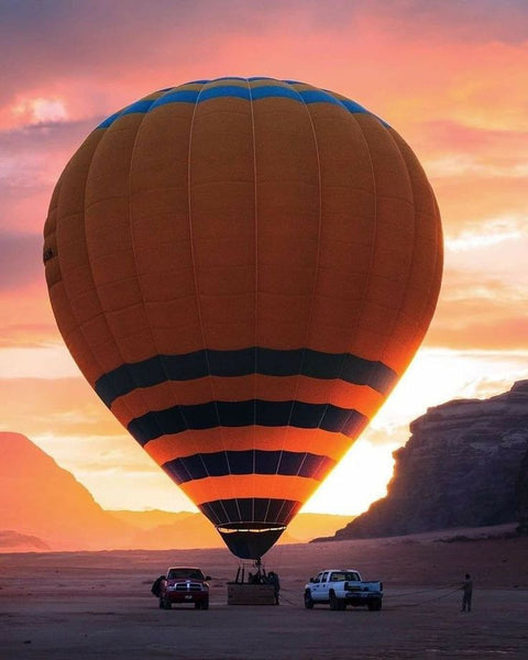 Hot Air-Balloon In Wadi Rum Book Wadi Rum Hot Air Balloon - Wander Jordan | Travel Agent Jordan 